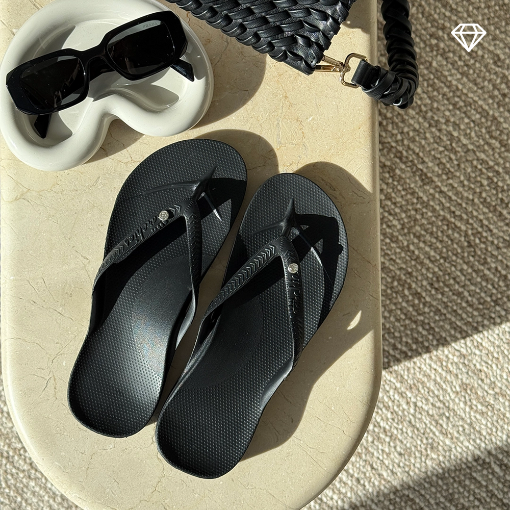 Crystal Black Women Image 